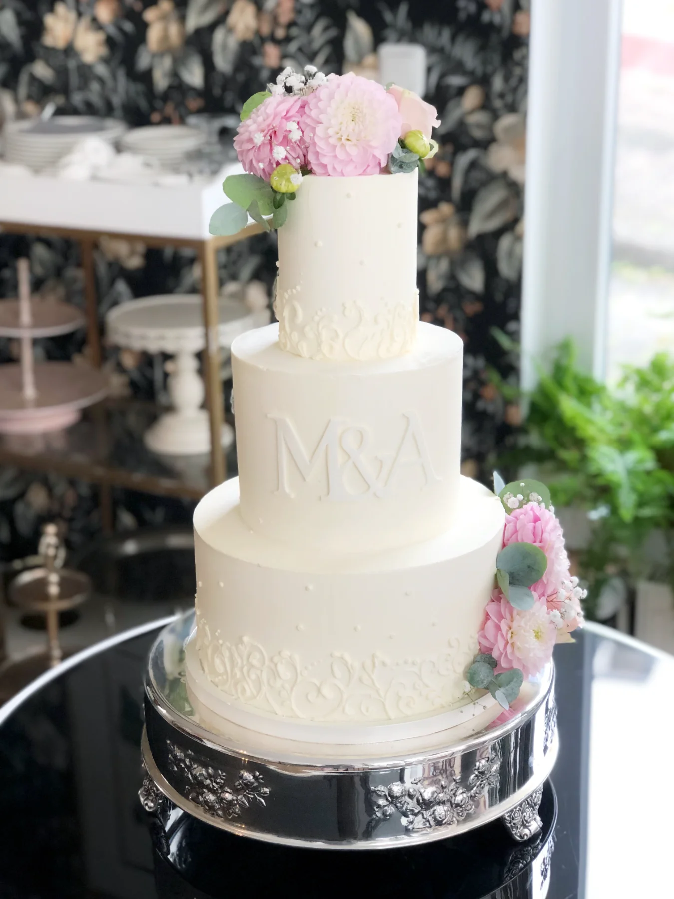 Hochzeitstorte von Dale's Cake